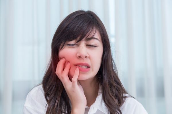 Wisdom Tooth Extractions: How Do You Know If Your Wisdom Teeth Need To Come Out?